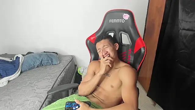 عرض كام JuanchiT66