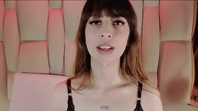 AriaPure1 Live XXX-chat