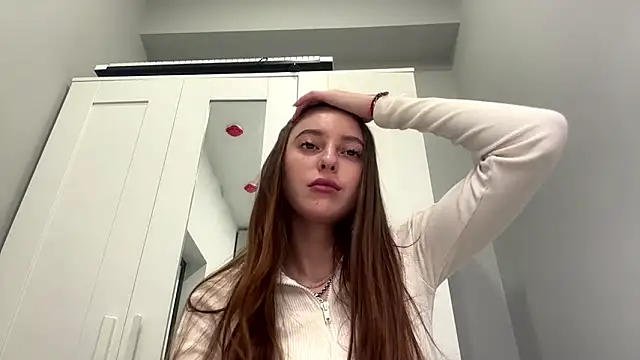 selena_favn: онлайн-секс-чат