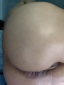 Chat +18 de estrella_tasty ao vivo