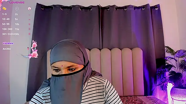 Chat XXX en directo de Latifa_ali