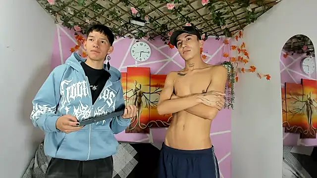 Chat XXX en directo de heyy_noah11