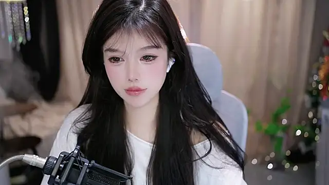 แชท XXX สดของ Cecily