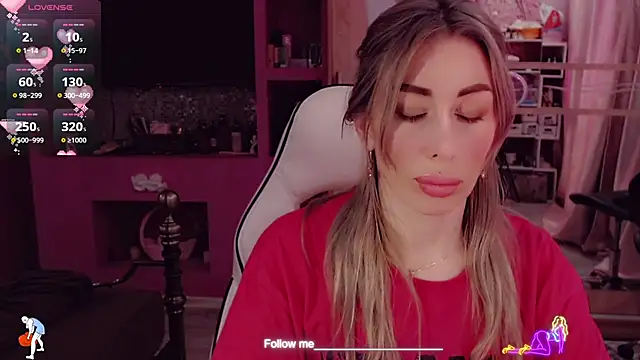 AnnieGOld_ élő XXX-chatje