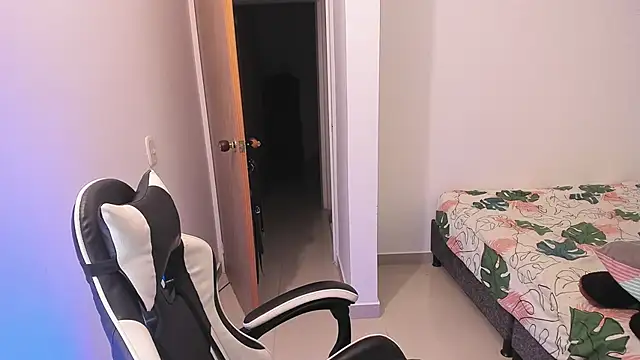 عرض كام Asta_YunoXXX