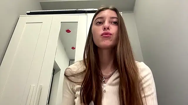 selena_favn's Live XXX Chat