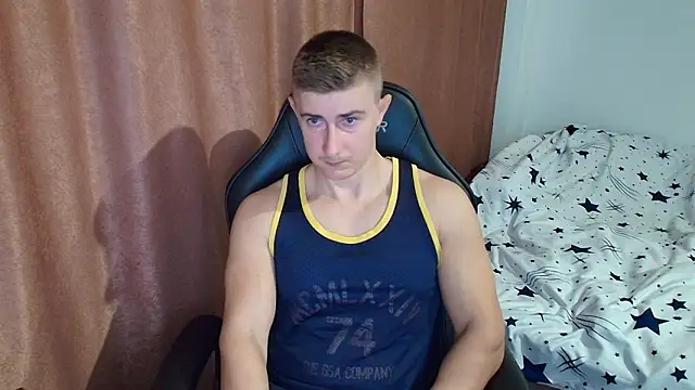 TodMuscle9n Webbikameraesitys