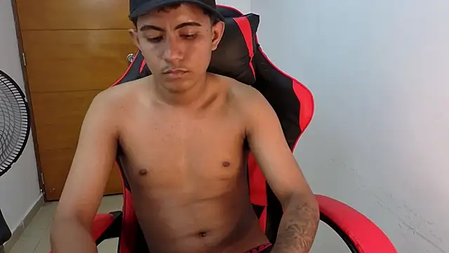 Show de alluringangel22 na webcam