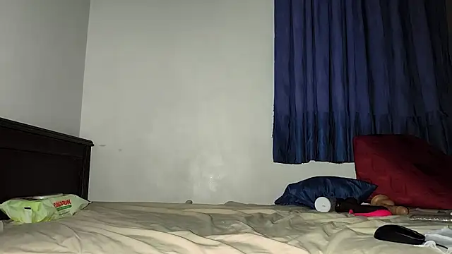 Chat +18 de Angelic_AP ao vivo