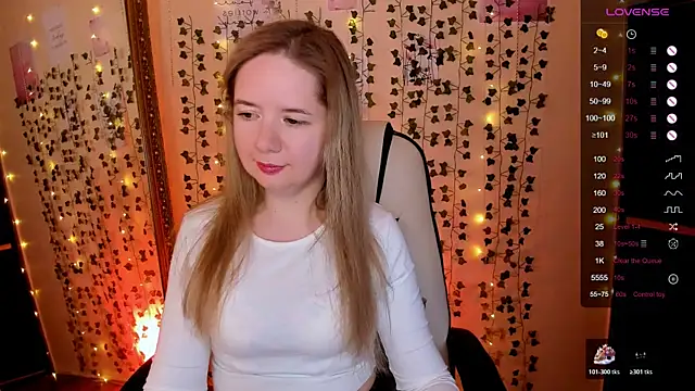 Czat XXX na żywo – Evaa_Grey