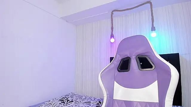 miku_katsuragi Chat XXX in diretta