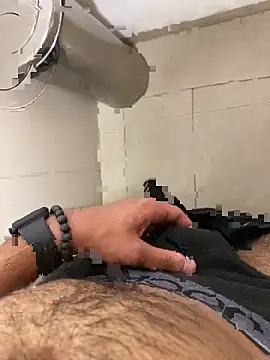 par_0111 élő XXX-chatje