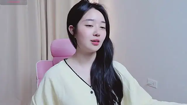 Miu-999 – Live XXX-chat