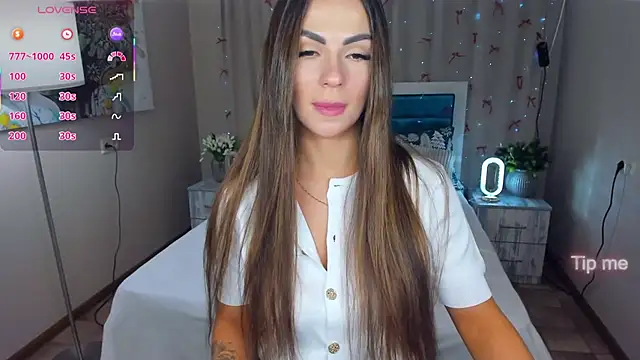 Chat +18 de KarolinaHaley ao vivo