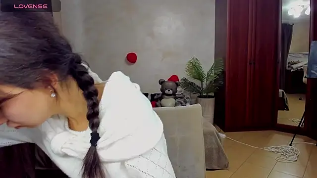 SheilaRare Chat XXX live