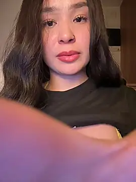 bella_parisi élő XXX-chatje