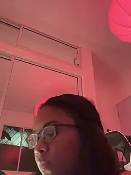 XXX chat uživo modela Chaniita