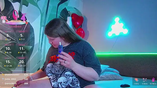 RubyValen's Live XXX Chat