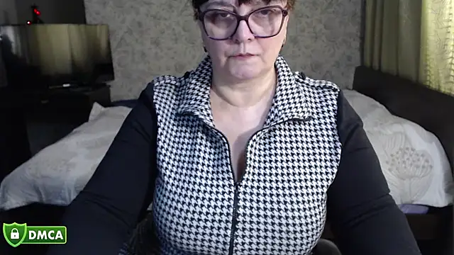 XXX chat uživo modela BrandiOhNight