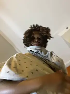 Dellah27のライブXXXチャット