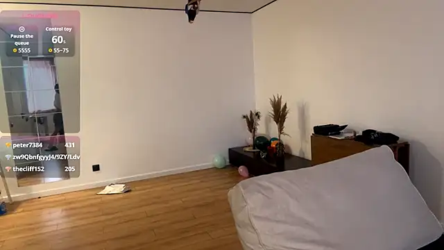 DeltaNorwoode Live XXX Chat