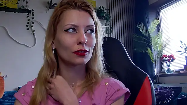 karo123421のライブXXXチャット