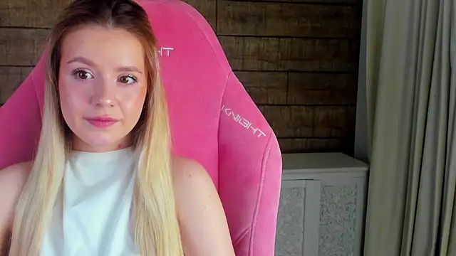 دردشة MilanaBalmain الجنسية المباشرة