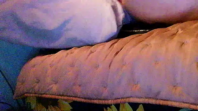 Chat +18 de PornStro921 ao vivo