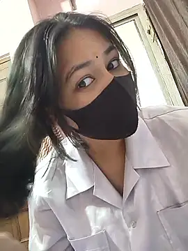 sanu_07 Adlı Modelin Web Kamerası Şovu