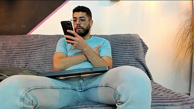 DanteWinter élő XXX-chatje