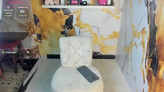 Онлайн чат XXX Victor_LatinBoy