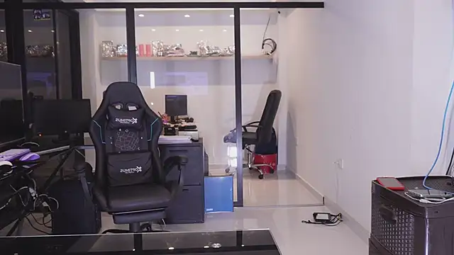 دردشة Anais_aradia الجنسية المباشرة