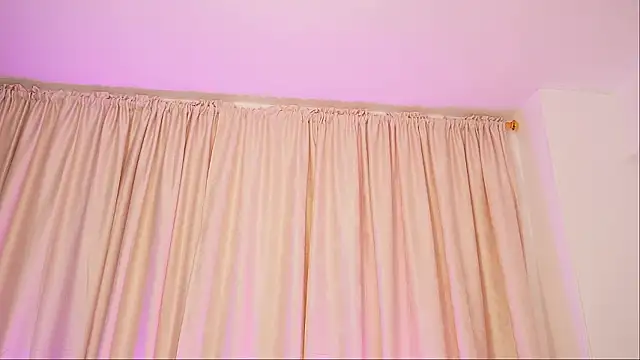 Chat +18 de ameliaa_lov3 ao vivo