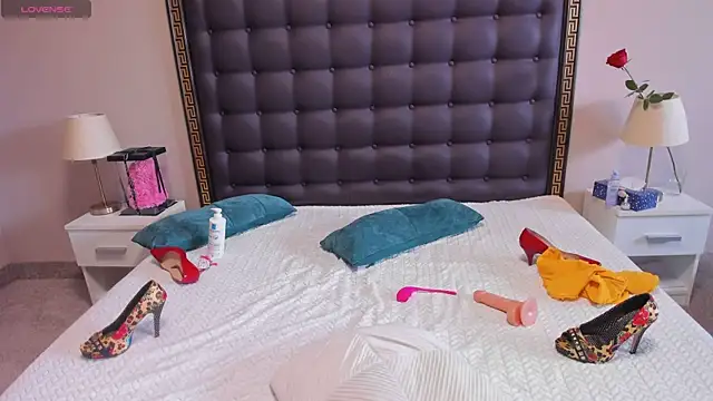 curly_muffin Chat XXX live