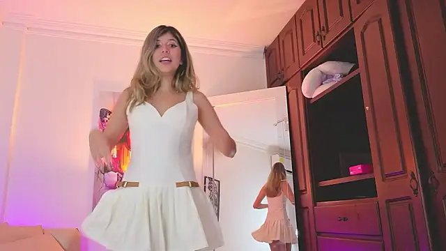 NATAASHA___ Chat XXX in diretta