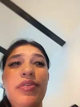 Hhannachiki Live XXX-Chat