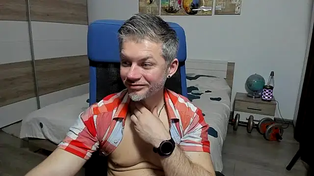 RobbyShawz Live XXX-chat