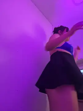 LaraDanverss élő XXX-chatje