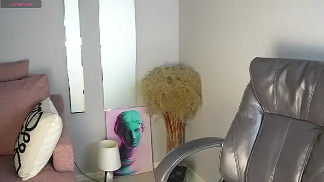 ElinaMotion Chat XXX live