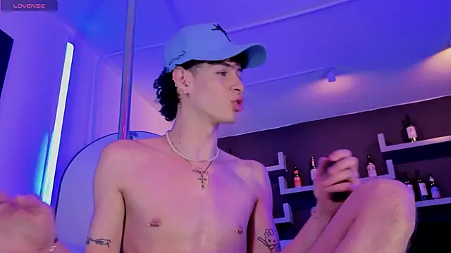 nova_salvatore Live XXX Chat