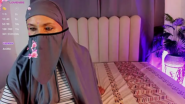 Chat +18 de Latifa_ali ao vivo