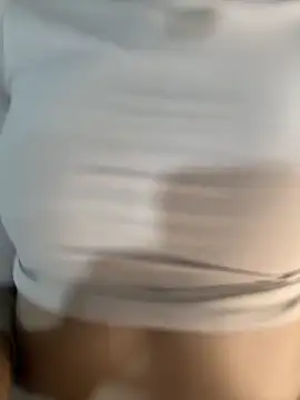 แชท XXX สดของ magrinha_hot