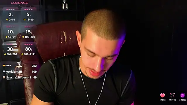 KaydenDrew 即時 XXX 聊天