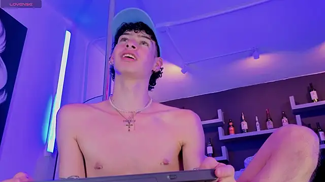 nova_salvatore Obrolan Langsung XXX