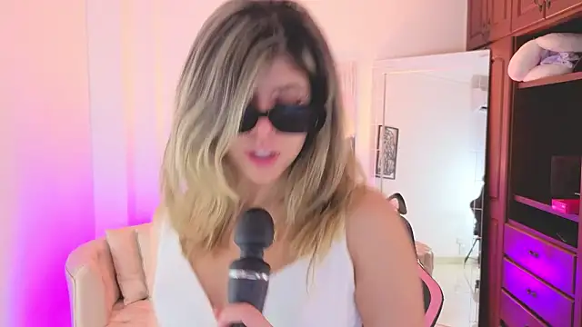 NATAASHA___n Live XXX chat