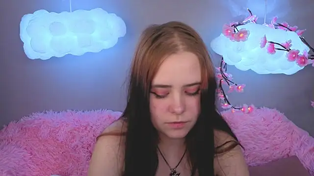 Alis_Platt লাইভ XXX চ্যাট