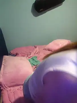 rubiii1972 Show in webcam