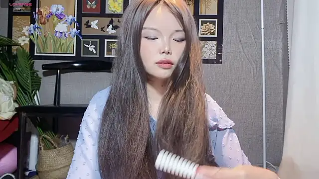 xiaosu22 Adlı Modelin Canlı XXX Sohbeti