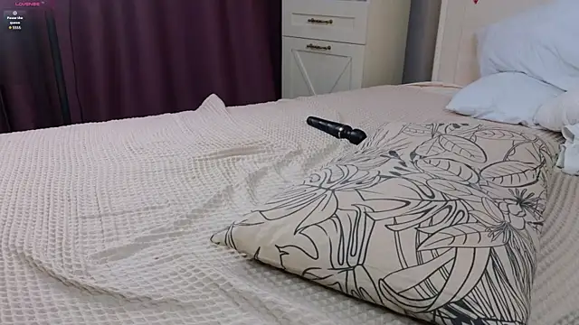 CeIiaShanker Chat XXX live