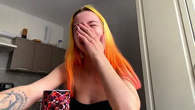 EmilyHein Webcam show